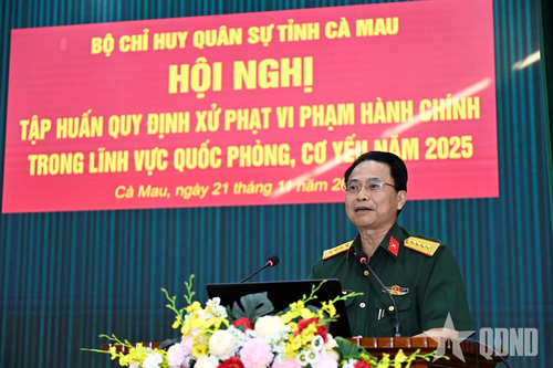 Bộ CHQS tỉnh Cà Mau: Tập huấn quy định xử phạt vi phạm hành chính trong lĩnh vực quốc phòng, cơ yếu năm 2025