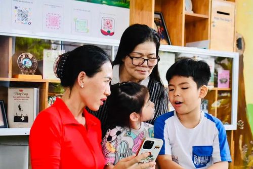 Gieo yêu thương cho những mầm xanh