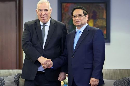Thủ tướng tiếp Bộ trưởng Bộ Cựu chiến binh Algeria