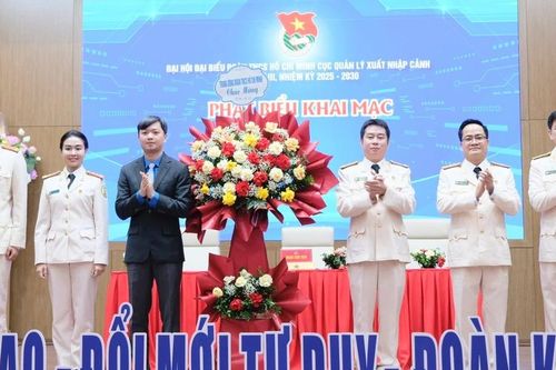 Trung tá Ngô Minh Tú làm Trưởng Ban Thanh niên Cục Quản lý xuất nhập cảnh, Bộ Công an