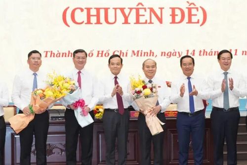 Thủ tướng phê chuẩn kết quả bầu 3 Phó Chủ tịch UBND TP.HCM