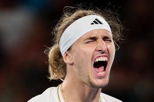 Zverev đưa Đức vào bán kết Davis Cup Finals 2025