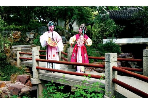 Cuộc thi 'Mối duyên với Trung Quốc' thu hút hàng trăm tác phẩm