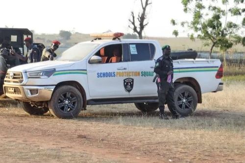 Nigeria: Tấn công trường học, bắt cóc nhiều học sinh và nhân viên