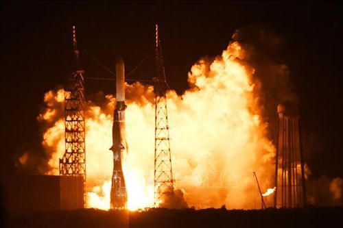 Blue Origin công bố kế hoạch phát triển tên lửa cạnh tranh với SpaceX