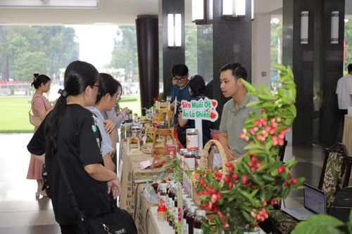 TP Hồ Chí Minh thúc đẩy liên kết ba nhà cho tiêu dùng xanh