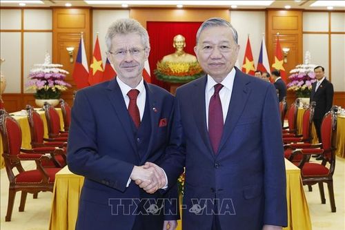 Tổng Bí thư tiếp Chủ tịch Thượng viện Quốc hội Cộng hòa Séc
