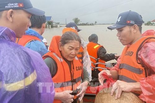 Đắk Lắk ra công điện khẩn ứng phó lũ lịch sử, sơ tán người dân