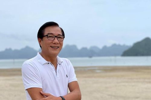 NSND Trọng Trinh: Từng bị cha đuổi đánh vì theo nghề diễn viên, sống hạnh phúc bên vợ kém 16 tuổi