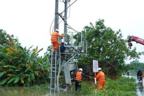 Ngành Công Thương dồn lực ứng phó và khắc phục mưa lũ Trung Bộ