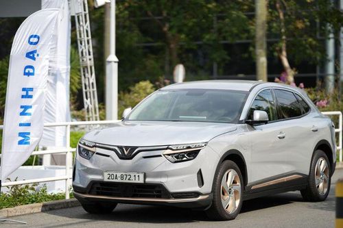 Vì sao VinFast VF 8 là mẫu xe chất lượng và đáng tiền nhất trong phân khúc SUV 1 tỷ đồng?