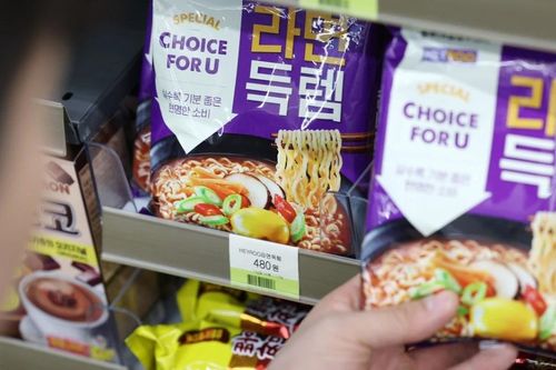 Khi thực phẩm siêu chế biến 'khoác áo' tiện lợi