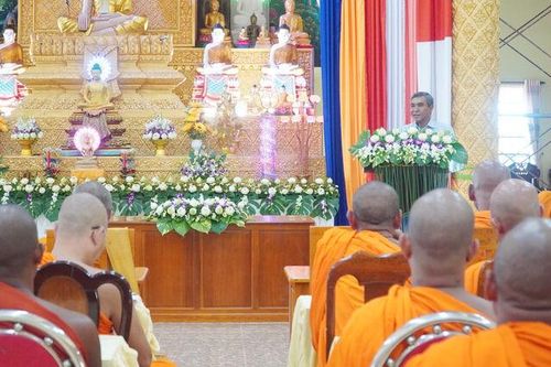 Phổ biến pháp luật đến chư tăng Phật giáo Nam tông Khmer