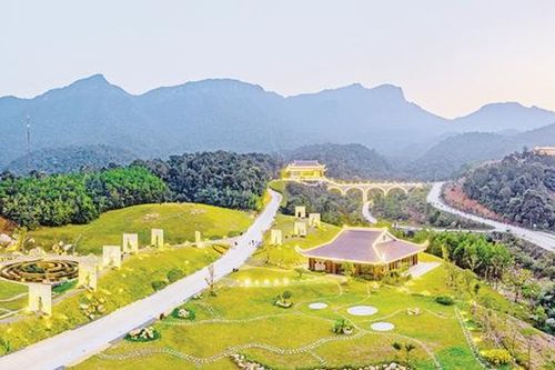 Hướng tới thành phố trực thuộc Trung ương: Nhiều xã phấn đấu lên phường