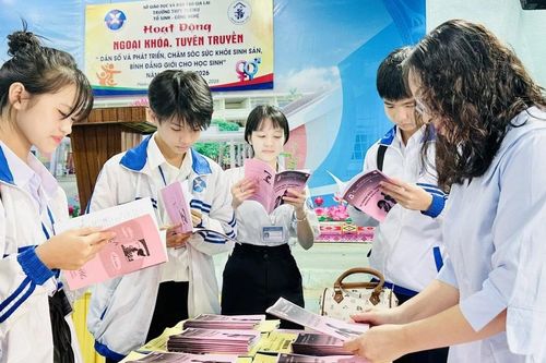 Giáo dục bảo vệ sức khỏe cho tuổi mới lớn