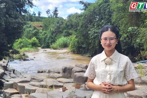 Vẻ đẹp kỳ bí ghềnh đá đĩa cổ trên cao nguyên Gia Lai