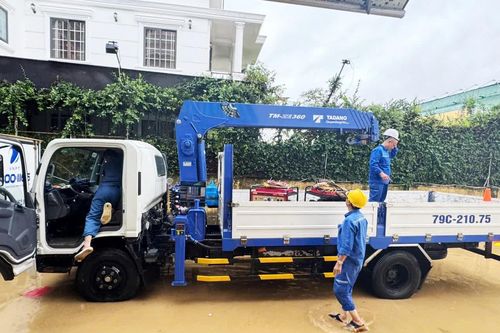 Nỗ lực khắc phục hạ tầng viễn thông do mưa lũ