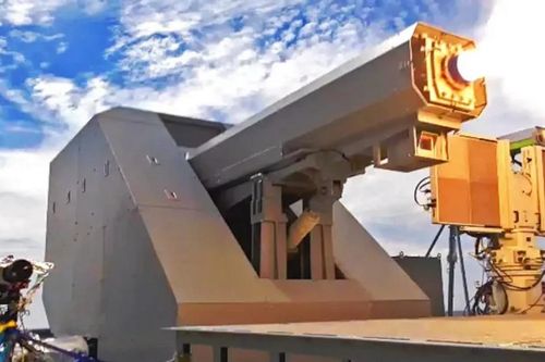 Nhật Bản thử pháo điện từ: đối phó DF-17 và bầy UAV