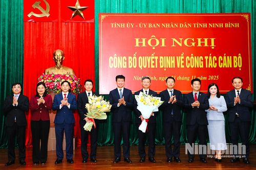 Hội nghị công bố Quyết định về công tác cán bộ