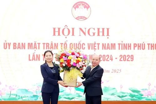 Phó Bí thư Tỉnh ủy Bùi Thị Minh được hiệp thương cử giữ chức Chủ tịch Ủy ban MTTQ tỉnh
