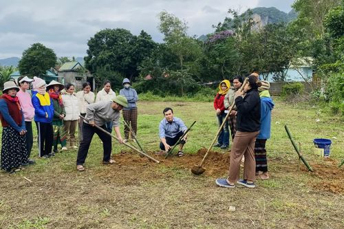 Tập huấn, chuyển giao kỹ thuật các mô hình sinh kế dự án Plan