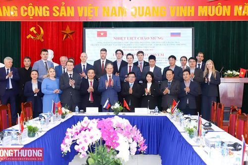 Đẩy mạnh xúc tiến công nghiệp, công nghệ và đổi mới sáng tạo giữa các doanh nghiệp Việt Nam - Nga