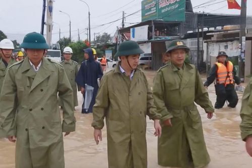 Khánh Hòa tận dụng tối đa thời gian, đưa người dân đến nơi an toàn