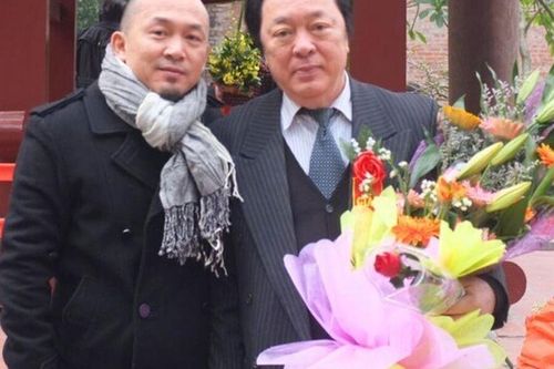 Nhạc sĩ Quốc Trung tưởng nhớ bố ruột là NSND nổi tiếng mang học hàm Giáo sư, khoe bức ảnh quý giá