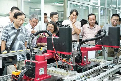 Ứng dụng trí tuệ nhân tạo trong ngành cơ khí Việt Nam:Định hình mô hình sản xuất thông minh