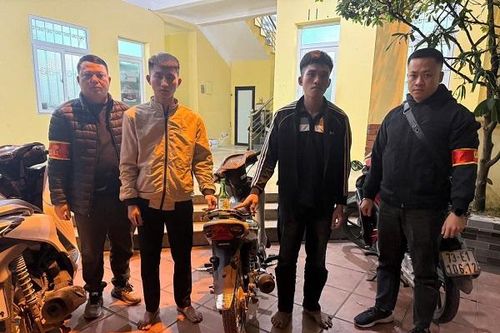 Bắt giữ 2 đối tượng có dấu hiệu 'chống người thi hành công vụ'
