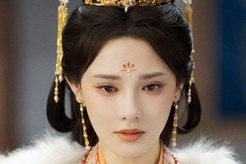 Phượng Hoàng Đài Thượng: Tác giả cãi nhau cực căng với nữ chính Bành Tiểu Nhiễm