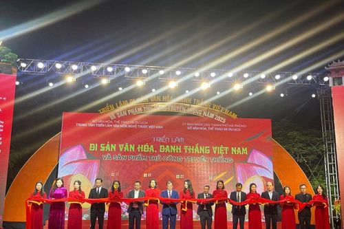 Di sản Văn hóa, danh thắng Việt Nam và sản phẩm thủ công truyền thống hội tụ