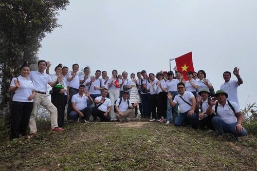 'Cơ hội vàng' chinh phục đỉnh núi Pu Tó Cọ, khám phá lòng chảo Mường Thanh