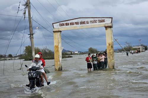 Gia Lai hỗ trợ 3 tháng tiền sinh hoạt và gạo cho người dân bị thiệt hại do mưa lũ