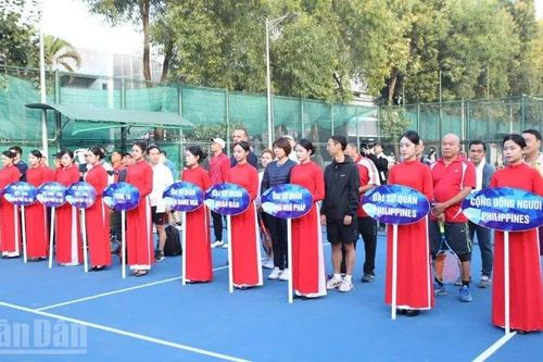 Giải Quần vợt hữu nghị - Sân chơi ý nghĩa của các nhà ngoại giao tại Hà Nội