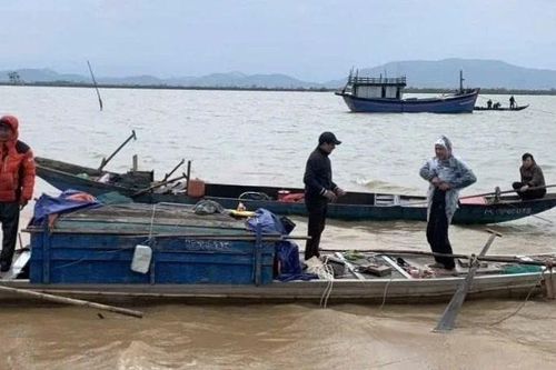 Tìm thấy thi thể nạn nhân mất tích do lật thuyền ở Quảng Trị