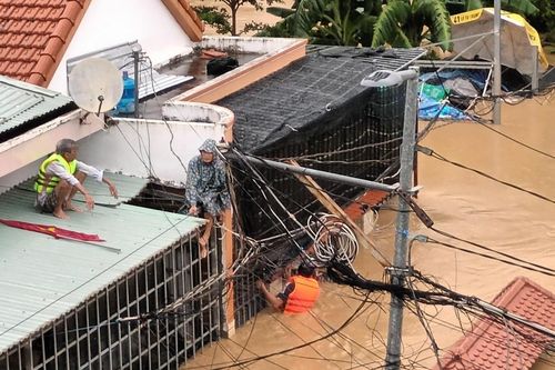 Chuyện ghi từ tâm lũ ở Khánh Hòa