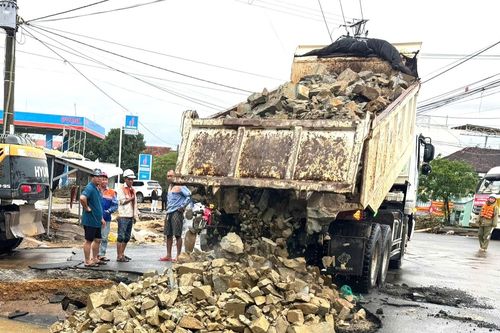 Đắk Lắk bác tin nhà tránh trú sập khiến nhiều người tử vong