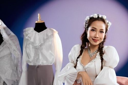 Ốc Thanh Vân: 2 tháng ăn ngủ ở sân khấu vì kịch Nguyệt Hạ