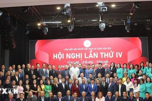 Điểm tựa vững chắc của cộng đồng người Việt tại Cộng hòa Séc