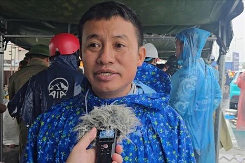 Những người hùng thầm lặng trong vùng mưa lũ ở Khánh Hòa