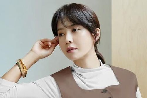 Nữ diễn viên nổi tiếng lâm nguy, bị gửi thư đe dọa tới tận công ty