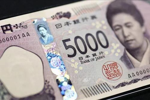 Nhật Bản chi 135 tỷ USD kích thích kinh tế