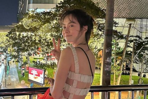 Nữ diễn viên nổi tiếng bị 'vạ lây' vì bố ruột nghi vỡ nợ, không có khả năng chi trả
