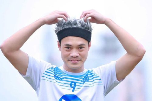 Tiền đạo Văn Toàn 'mất' hơn 1,5 tỷ đồng
