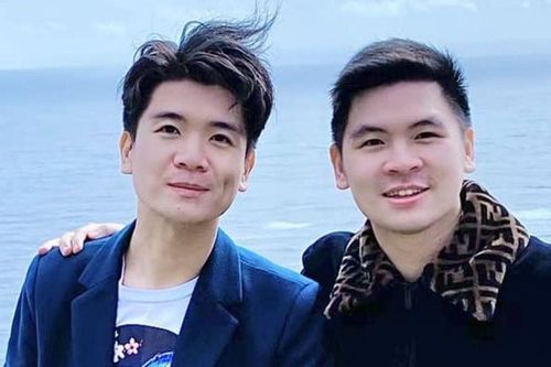 Gu thời trang của hai thiếu gia nhà bầu Hiển