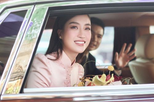 Chiếc xe hơn 20 tỷ của thiếu gia nhà bầu Hiển