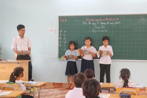 Quy định mới về những điều nhà giáo không được làm