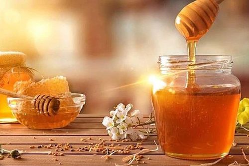 Mật ong nguyên chất nhập khẩu từ Việt Nam được Mỹ giảm thuế mạnh