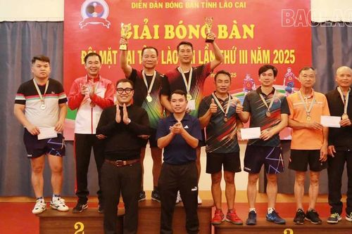 Bế mạc Giải bóng bàn đôi mặt gai tỉnh Lào Cai lần thứ III năm 2025